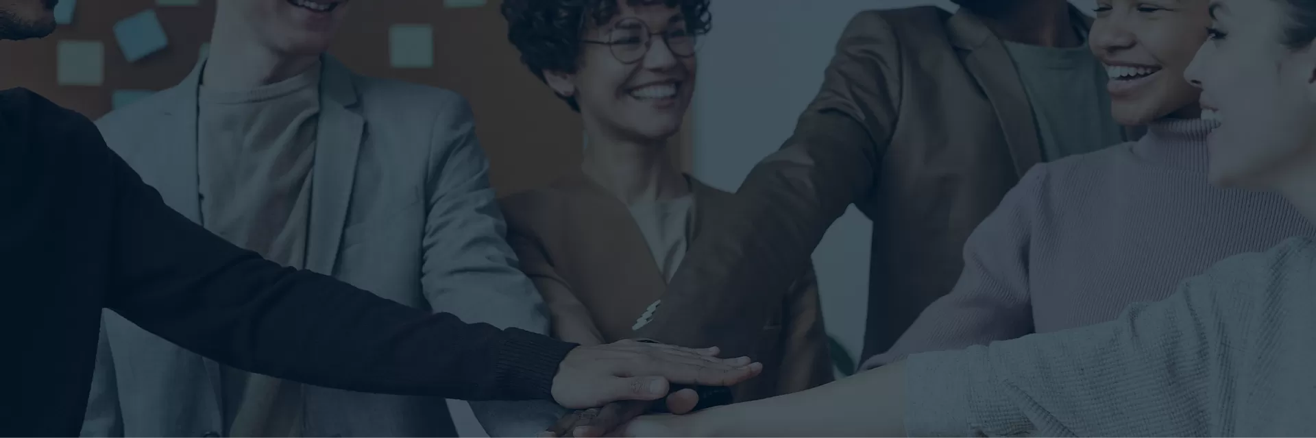 الحصول على عرض أسعار ؟
تواصل مع القرن الآن!