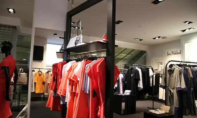 علامة الملابس والملابس RFID