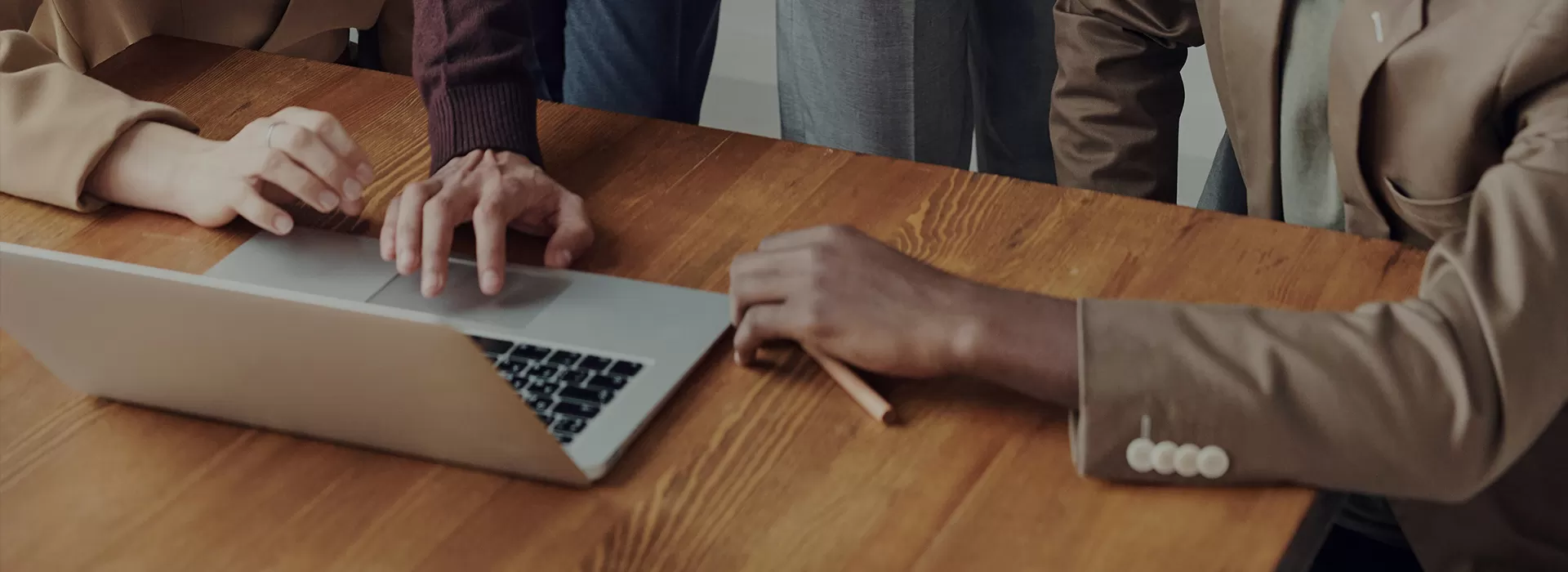 شركات مراقبة المقالات الإلكترونية